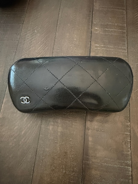 CHANEL Accessories - CHANEL Luxury Black leather Eyewear Pouch with Subtle Logo Detail